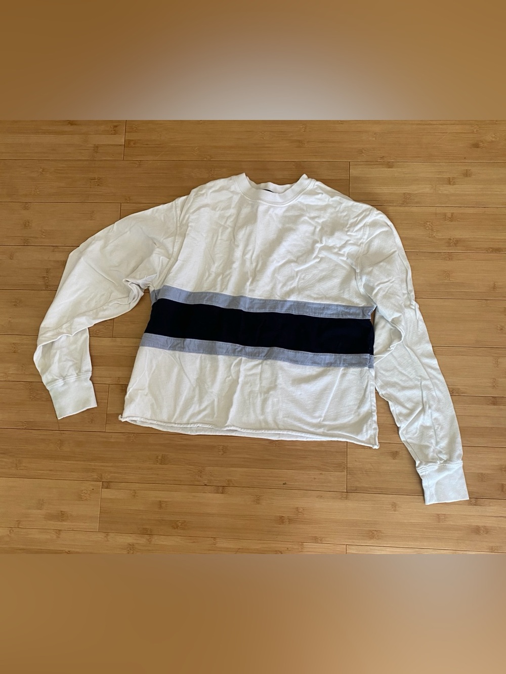 Brandy Melville White Crewneck Top with Navy Label